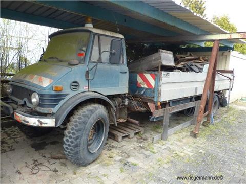 LKW- Unimog Schräghubwagen